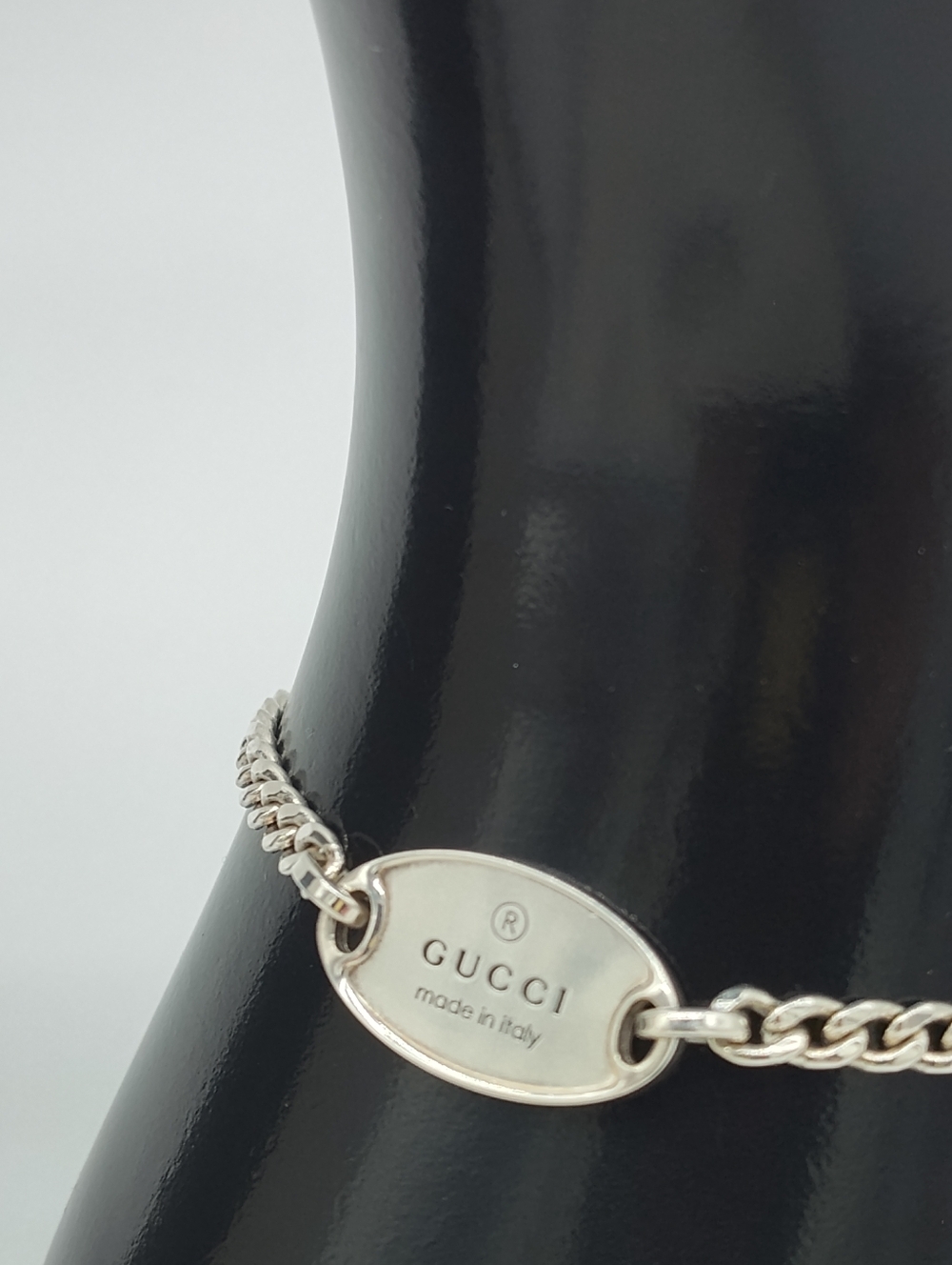 GUCCI Sterling Silver Logo Plate Bracelet AG925 Italy Chain Minimalist - Picture 5 of 12